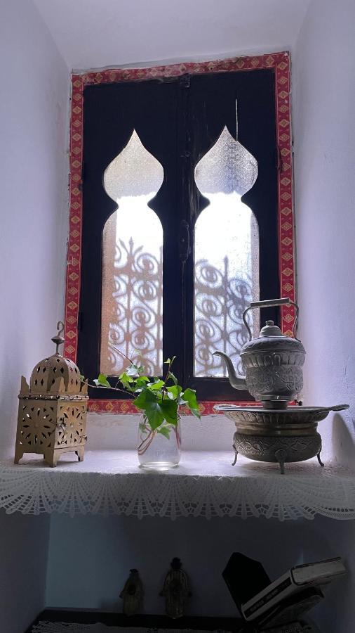 Hathor ,Casa Marroqui Con Dos Terrazas En La Medina Antigua , Ideal Parejas!! Wifi!! Asilah Kültér fotó