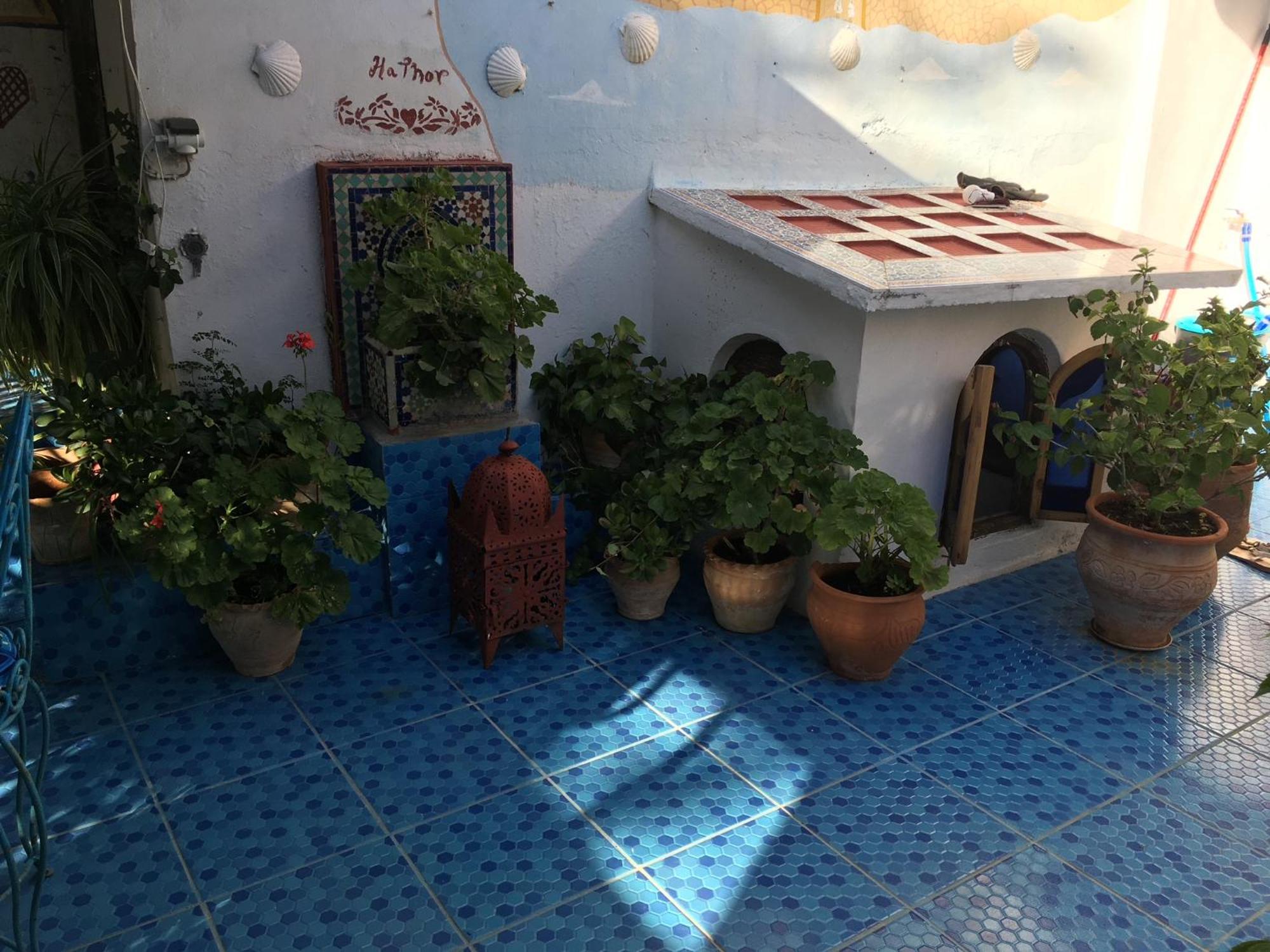 Hathor ,Casa Marroqui Con Dos Terrazas En La Medina Antigua , Ideal Parejas!! Wifi!! Asilah Kültér fotó